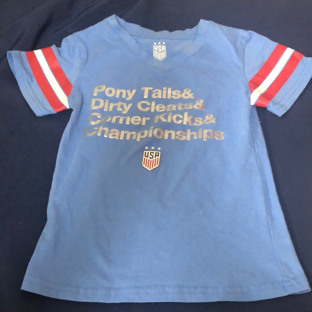 USA  red, white, blue short sleeve youth T-shirt gently used size S